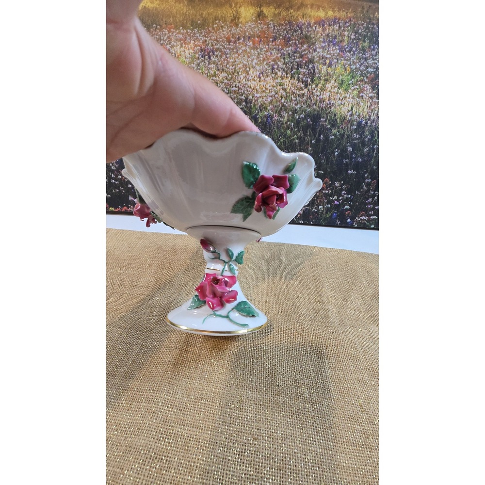 EE-1505. Lefton 3D rose candy dish